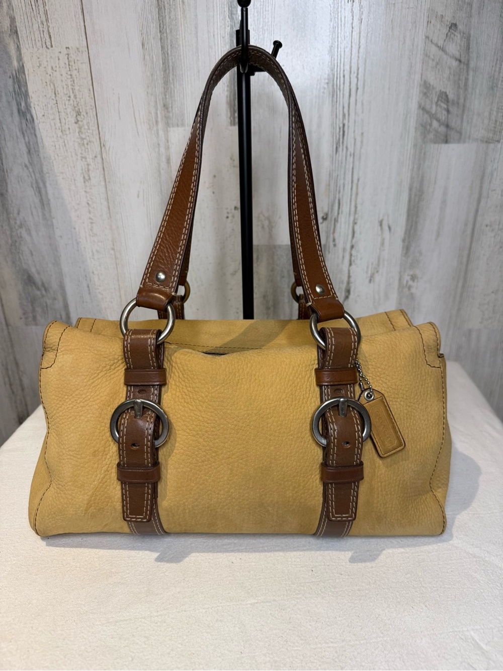 Coach Chelsea Barrel Shoulder Bag Nubuc Leather 2007 10895 Zip Top